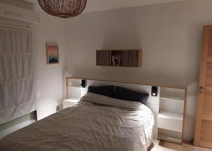 T2 Moderne A Deux Pas De La Gare - Avec Parking *