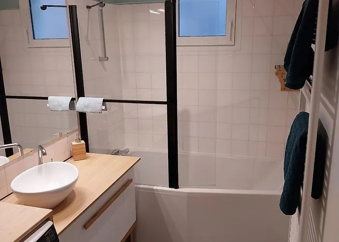 T2 Moderne A Deux Pas De La Gare - Avec Parking ナント