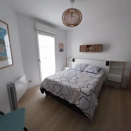 Apartment T2 Moderne A Deux Pas De La Gare - Avec Parking *